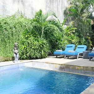 Sus Budget Hotel Legian Hotel