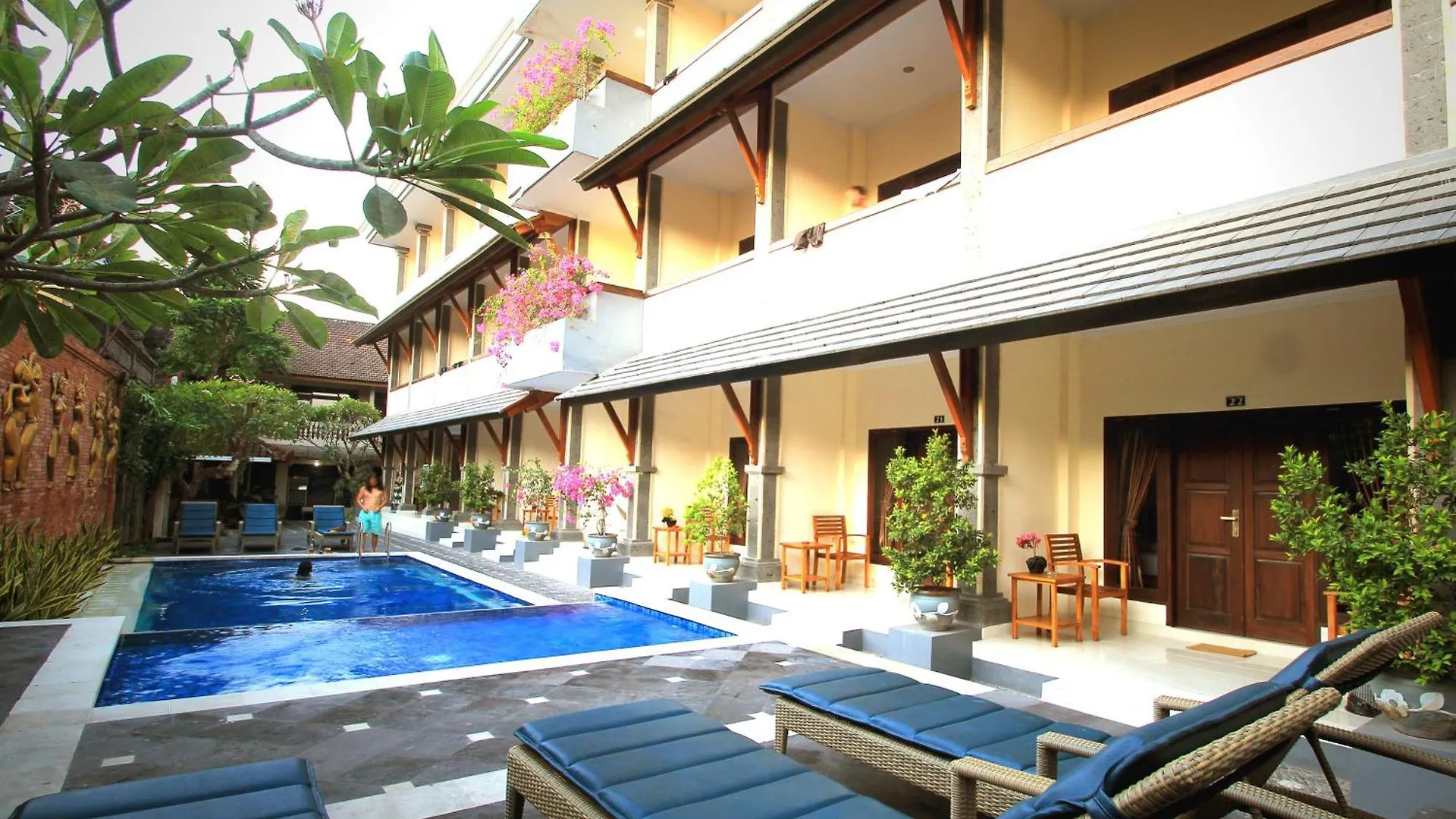 Hotell Jesens Inn II Kuta Lombok