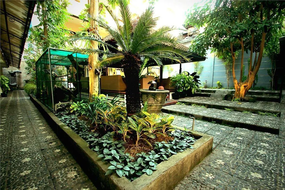 Jesens Inn II Kuta  3*, Kuta (Bali)